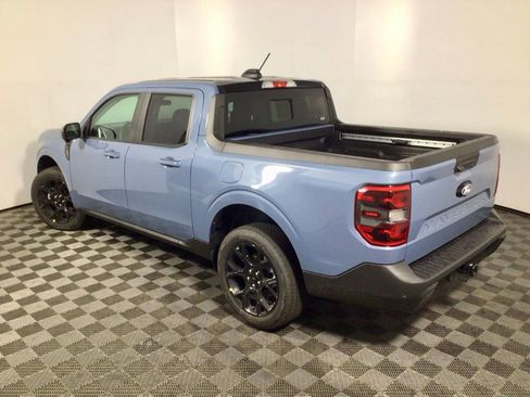 New 2026 Ford Maverick Lariat w/ Black Appearance Package image 10