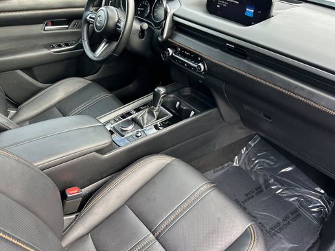 Used 2025 MAZDA CX-50 AWD 2.5 S w/ Premium Plus Pkg image 20