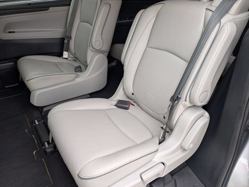 Used 2023 Honda Odyssey Elite image 28
