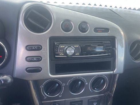 Used 2006 Pontiac Vibe image 4