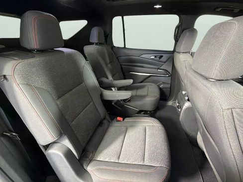 Used 2024 Chevrolet Traverse Z71 AWD/4WD image 33