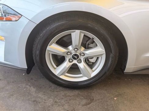 Used 2018 Ford Mustang Coupe image 20