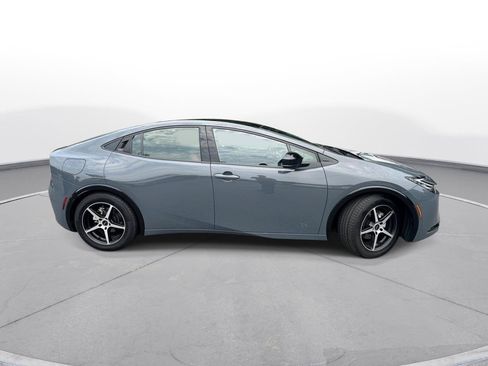 Certified 2026 Toyota Prius Plug-In Hybrid FWD image 5