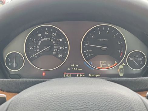 Used 2018 BMW 440i Convertible image 23