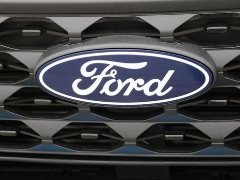 New 2026 Ford Maverick XLT FWD image 30