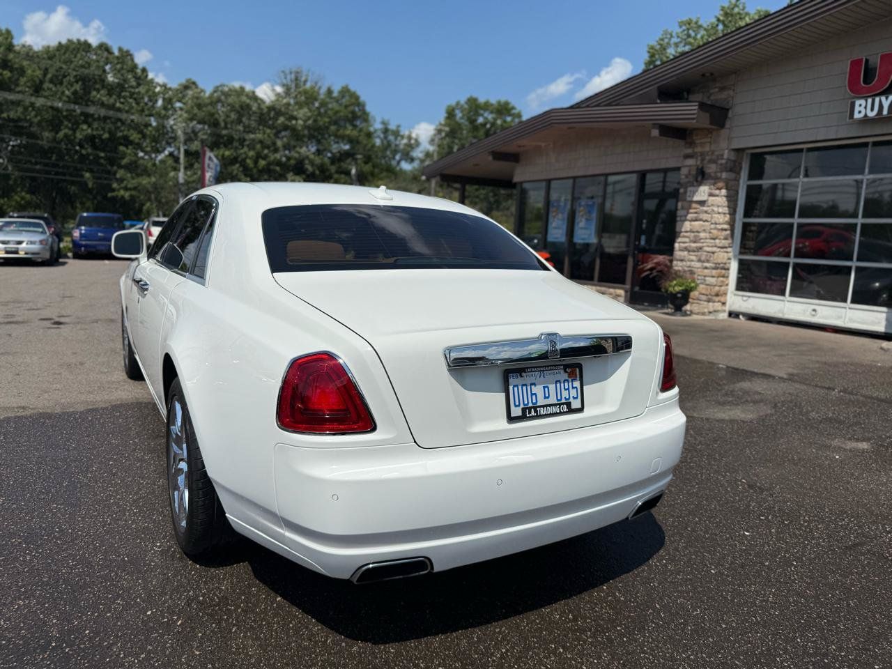 Used 2011 Rolls-Royce Ghost RWD image 7