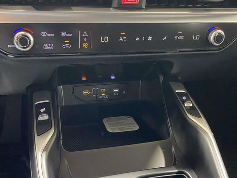 New 2026 Kia Sorento S image 29