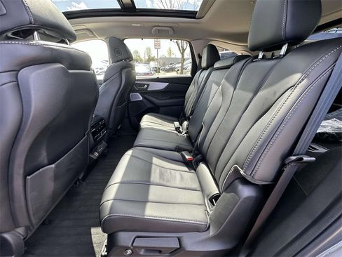 Certified 2025 Acura MDX w/ Technology Package image 29