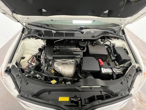 Used 2010 Toyota Venza w/ Convenience Pkg image 25