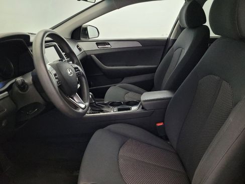 Used 2019 Hyundai Sonata SE FWD image 17