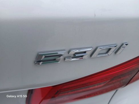 Used 2019 BMW 530i RWD image 15