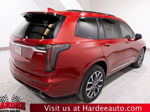 Used 2023 Cadillac XT6 Sport w/ Platinum Package AWD/4WD image 5