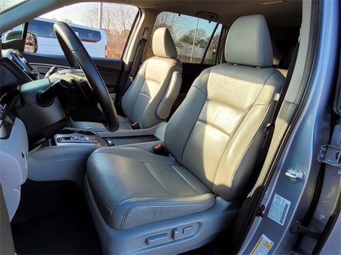 Used 2022 Honda Pilot Special Edition image 8