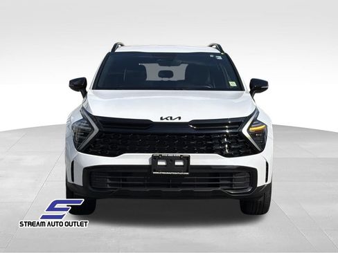 Used 2025 Kia Sportage X-Line AWD/4WD image 2