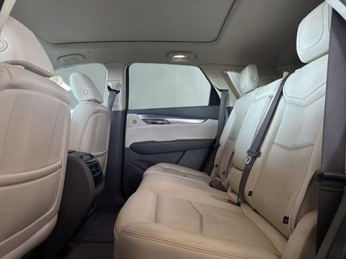 Used 2019 Cadillac XT5 Premium Luxury image 24