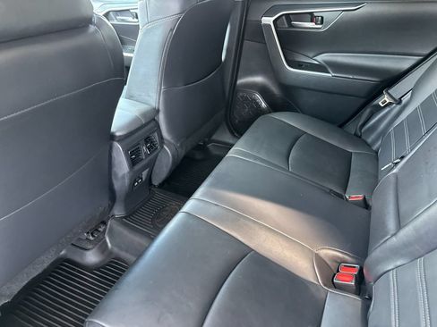 Used 2023 Toyota RAV4 XLE Premium FWD image 11