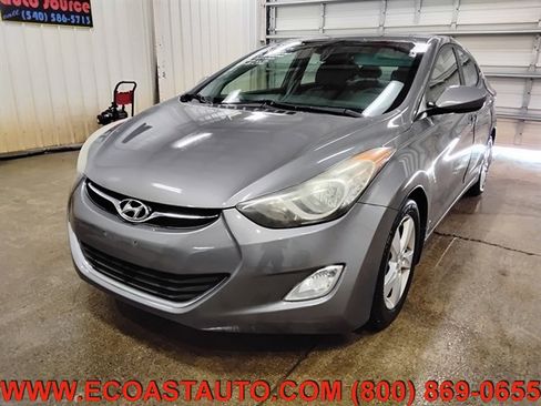 Used 2013 Hyundai Elantra GLS w/ Preferred Pkg image 4