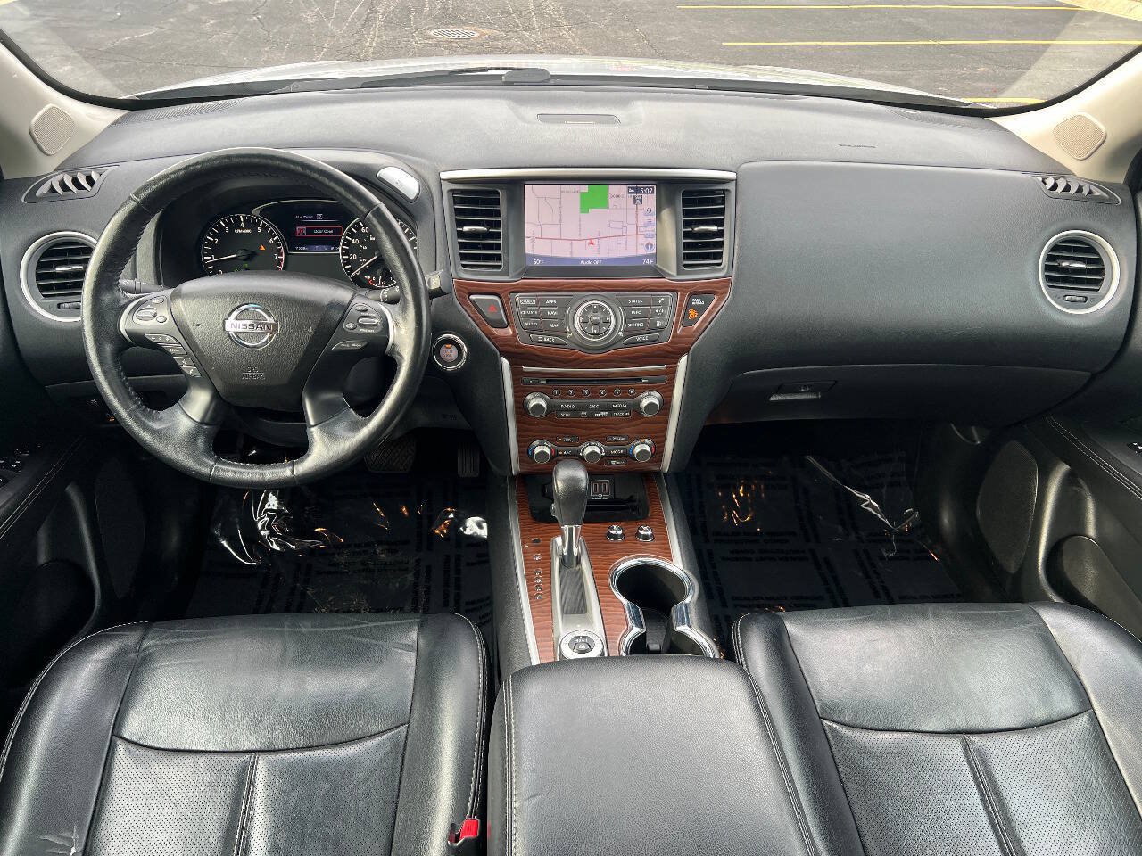 Used 2018 Nissan Pathfinder Platinum AWD/4WD image 34