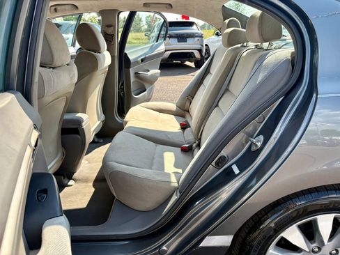 Used 2011 Honda Civic EX image 19
