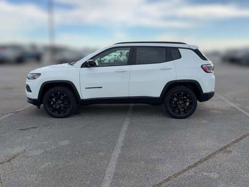 New 2026 Jeep Compass Latitude image 6