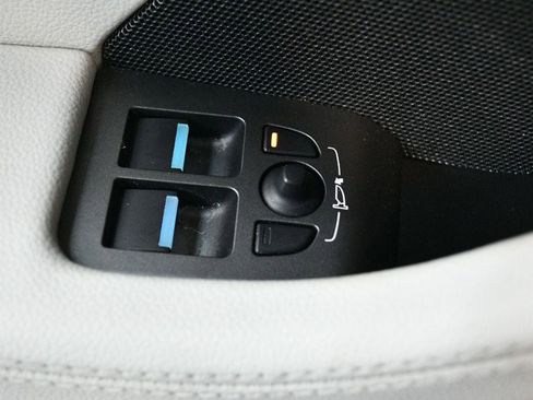 Used 2017 Jaguar F-TYPE Coupe RWD image 54