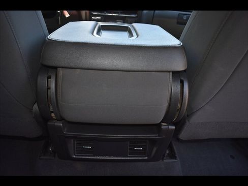 Used 2020 Chevrolet Silverado 1500 Custom Trail Boss AWD/4WD image 30