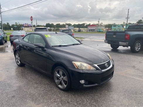 Used 2010 Lexus IS 250C RWD image 11