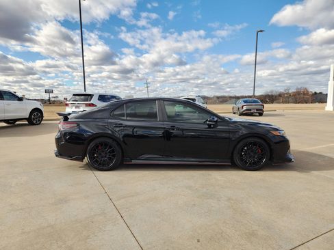Used 2022 Toyota Camry TRD image 7