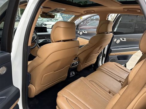 Used 2022 Genesis GV80 2.5T w/ Prestige Package 05 image 35