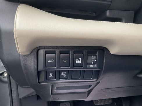 Used 2021 Subaru Ascent Limited AWD/4WD image 15