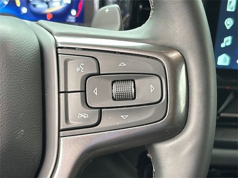 Used 2025 Chevrolet Silverado 1500 ZR2 w/ Technology Package image 27