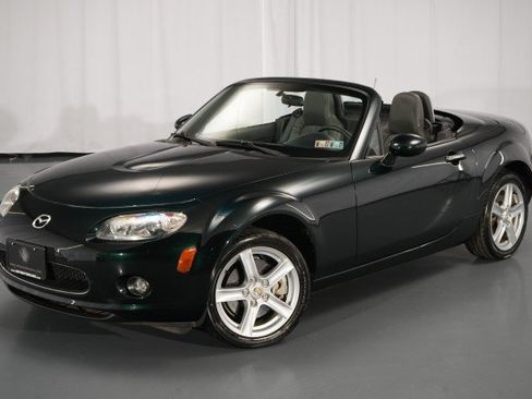 Used 2007 MAZDA MX-5 Miata Sport RWD image 1