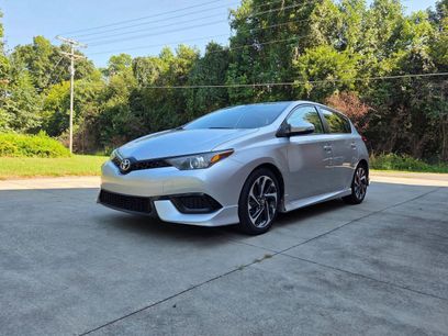 Used 2018 Toyota Corolla iM w/ Carpet Mat Package (TMS)