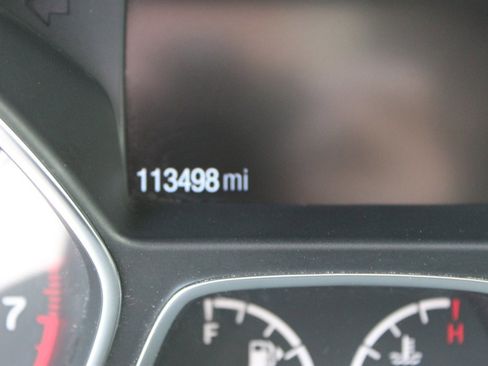 Used 2019 Ford Escape SE FWD image 9