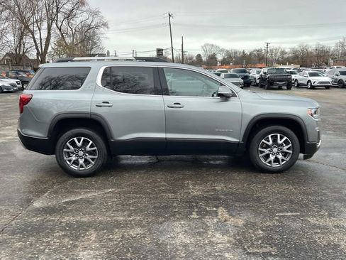 Used 2023 GMC Acadia SLT image 6