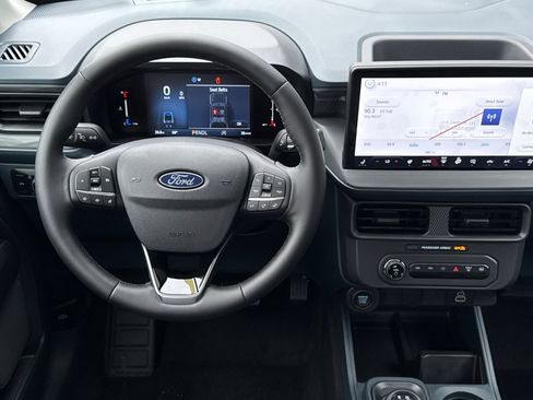 New 2025 Ford Maverick XLT w/ XLT Luxury Package image 13