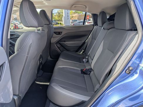 Used 2025 Subaru Crosstrek 2.5i Premium AWD/4WD image 27
