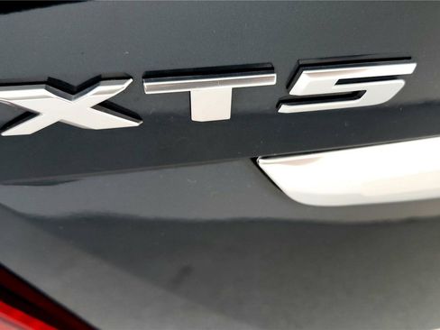 Used 2024 Cadillac XT5 Premium Luxury w/ Technology Package image 13