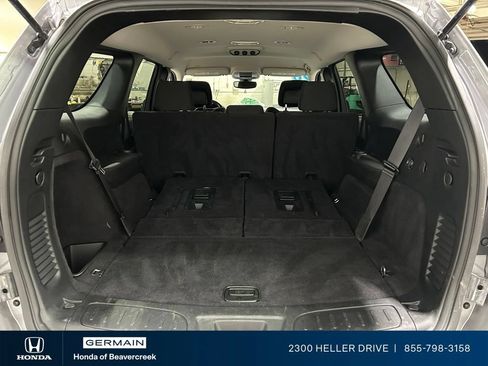 Used 2020 Dodge Durango SXT w/ 3rd Row Seating Group AWD/4WD image 31