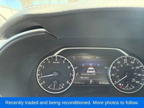 Used 2017 Nissan Maxima 3.5 SL FWD image 4