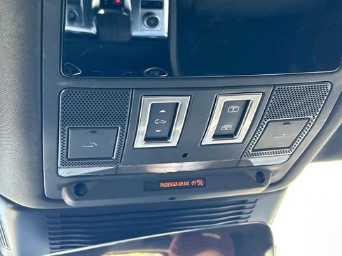 Used 2024 Jaguar F-PACE R-Dynamic S image 19