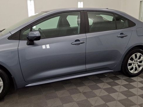 Used 2024 Toyota Corolla LE image 9