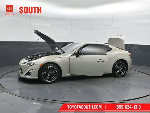 Used 2016 Scion FR-S image 40