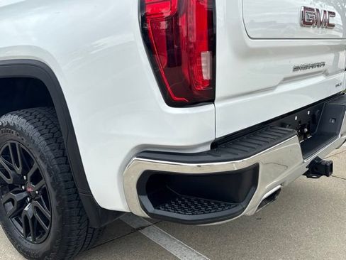 Used 2025 GMC Sierra 1500 SLT w/ SLT Premium Package AWD/4WD image 26