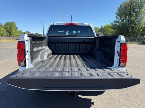 New 2026 Chevrolet Colorado W/T w/ WT Custom Package AWD/4WD image 10