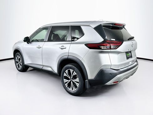 Used 2023 Nissan Rogue SV FWD image 5