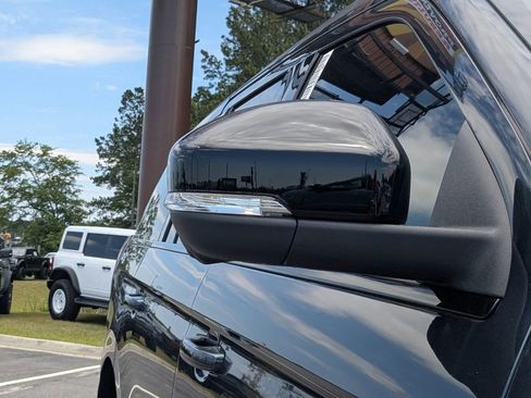 New 2026 Ford Expedition Platinum AWD/4WD image 11