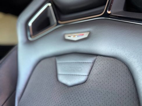 Used 2017 Cadillac CTS V w/ Luxury Package image 31