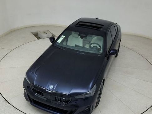 Used 2025 BMW i5 xDrive40 w/ M Sport Package image 81