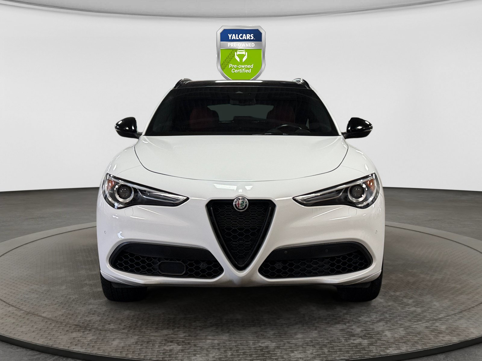 Used 2022 Alfa Romeo Stelvio Veloce AWD/4WD image 8